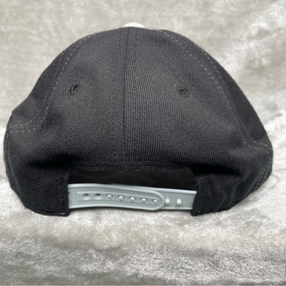 47 Brand NFL Raiders Football White Black Silver Snap Back Hat One Size Fits All - Picture 4 of 8
